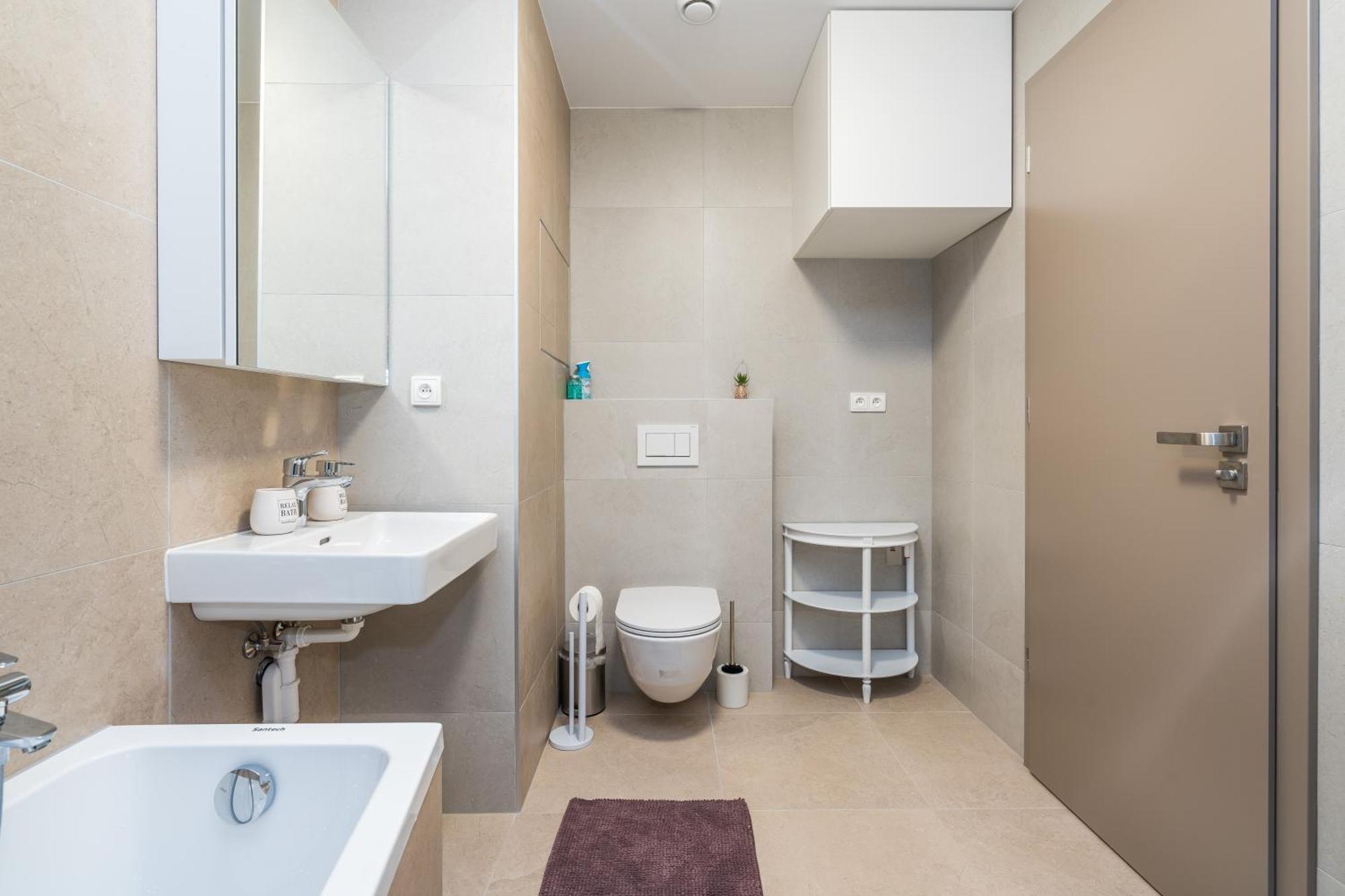 Апартаменти Perla Hradce 401 Градець-Кралове Екстер'єр фото